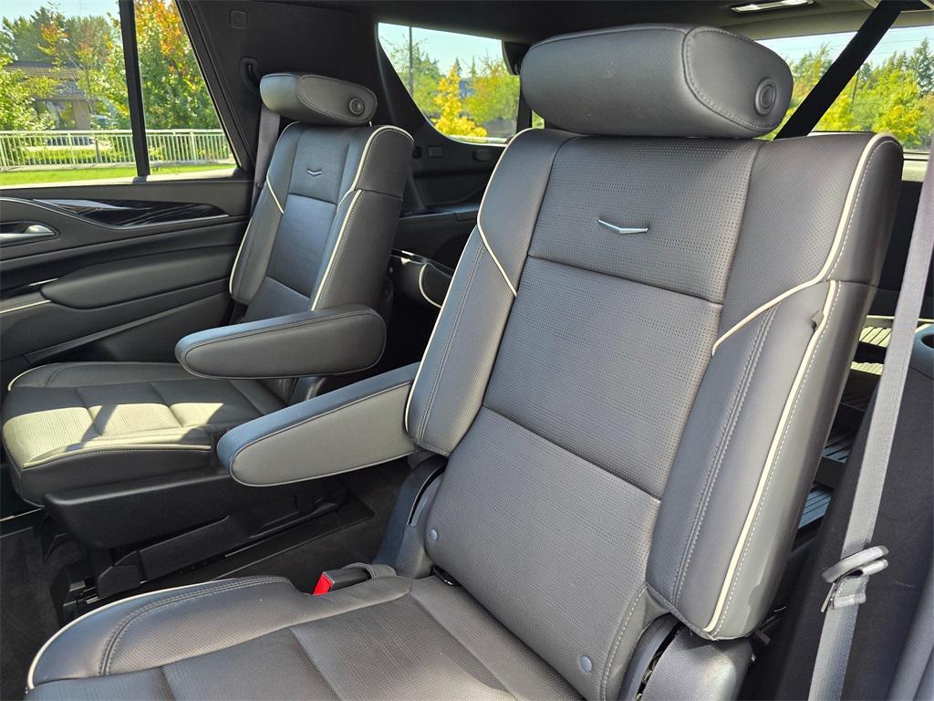 used 2024 Cadillac Escalade car, priced at $89,995