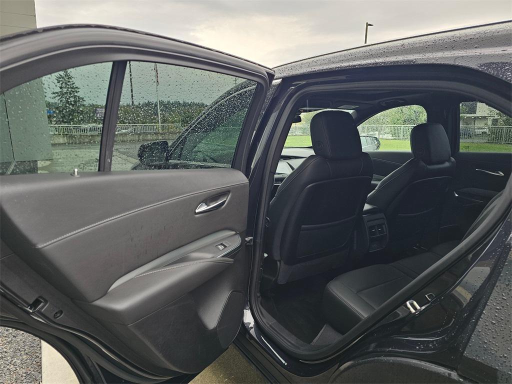 used 2023 Cadillac XT4 car, priced at $26,800