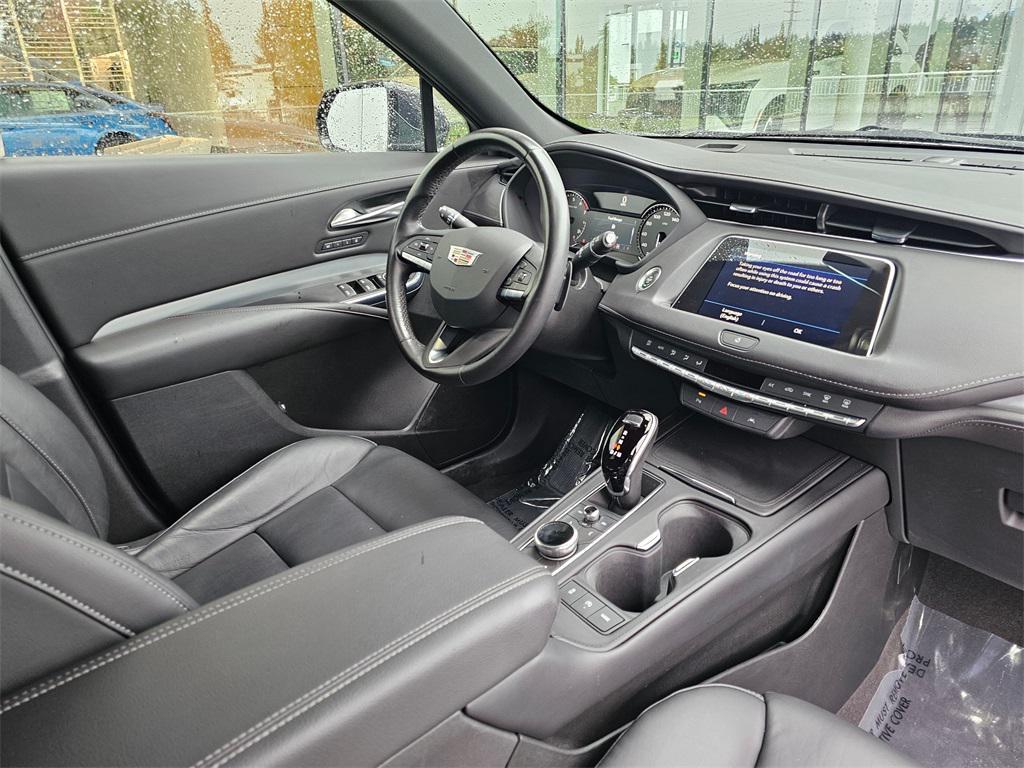 used 2023 Cadillac XT4 car, priced at $26,800