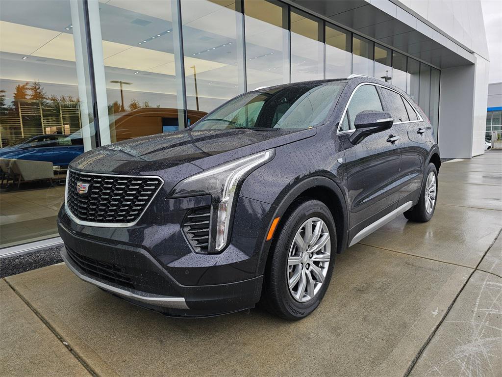 used 2023 Cadillac XT4 car, priced at $26,800