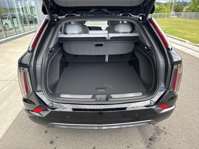 new 2025 Cadillac OPTIQ car, priced at $59,370