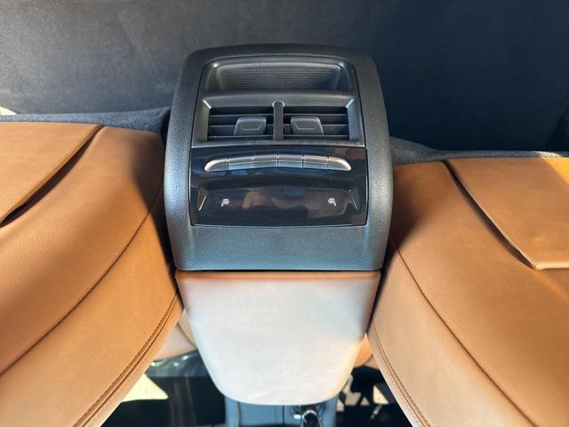 new 2025 Cadillac XT5 car, priced at $58,290