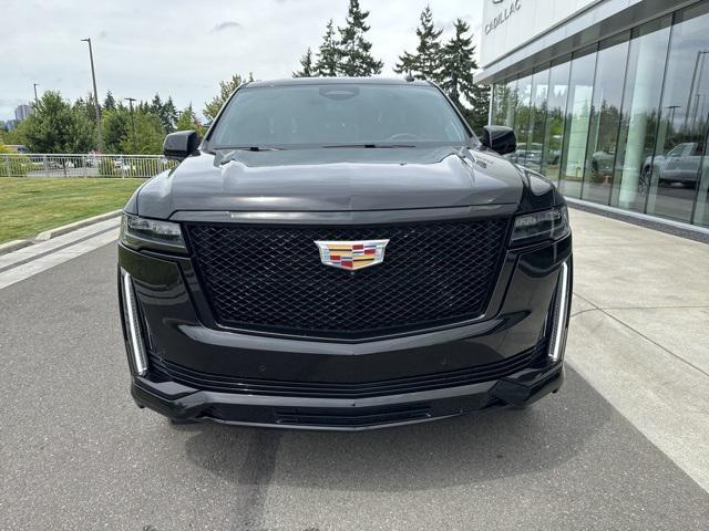 used 2022 Cadillac Escalade ESV car, priced at $83,995