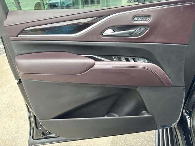 used 2022 Cadillac Escalade ESV car, priced at $83,995