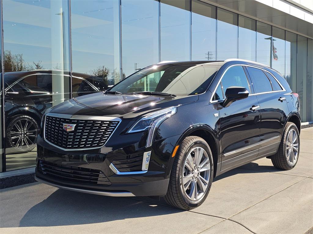 new 2025 Cadillac XT5 car, priced at $56,990