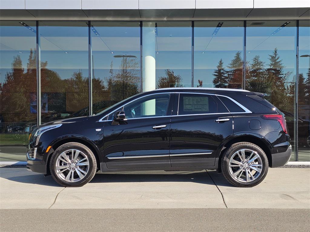 new 2025 Cadillac XT5 car, priced at $56,990