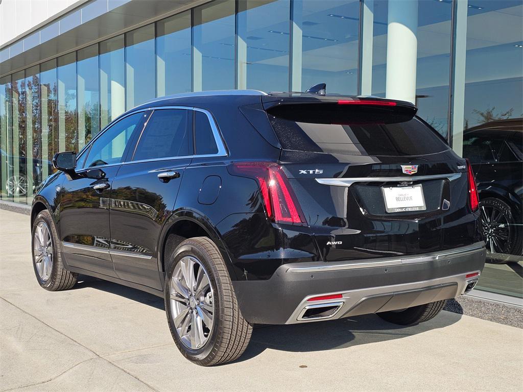 new 2025 Cadillac XT5 car, priced at $56,990