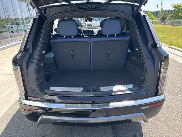 new 2026 Cadillac VISTIQ car, priced at $94,090