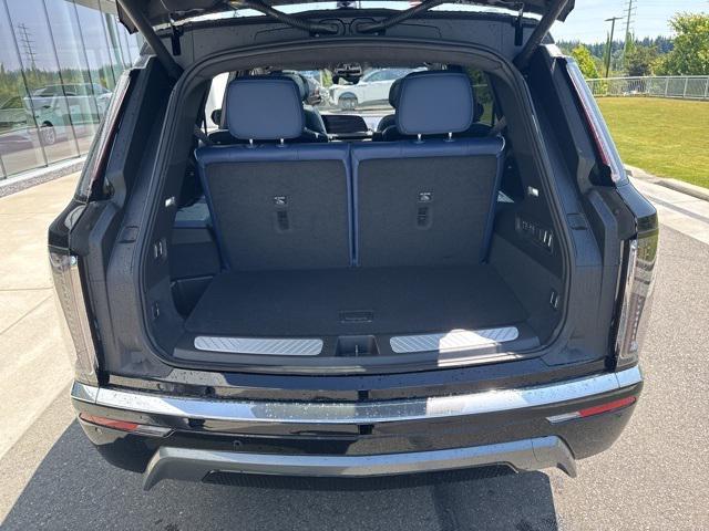 new 2026 Cadillac VISTIQ car, priced at $94,090