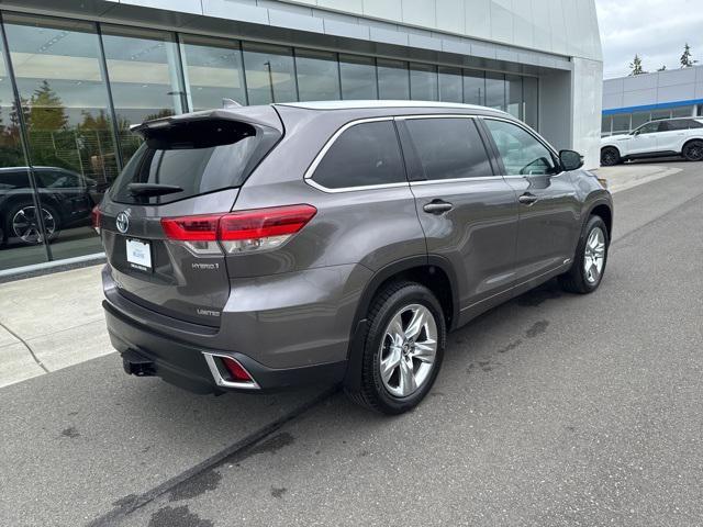 used 2019 Toyota Highlander Hybrid car, priced at $36,852