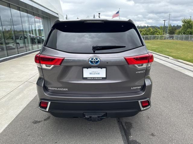used 2019 Toyota Highlander Hybrid car, priced at $36,852
