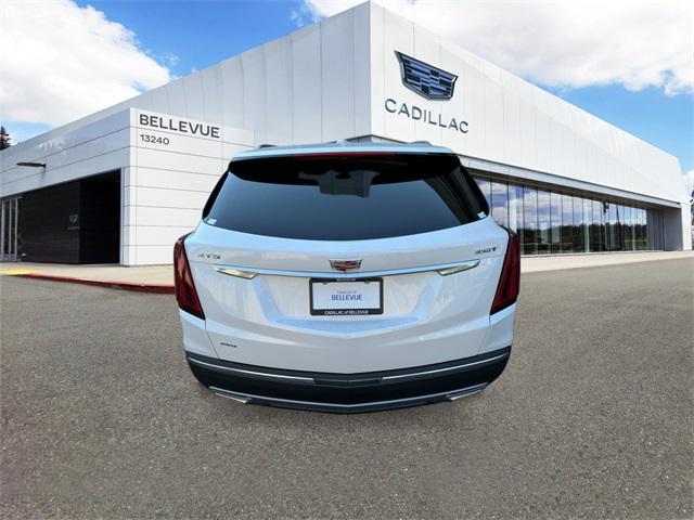 new 2025 Cadillac XT5 car, priced at $55,215