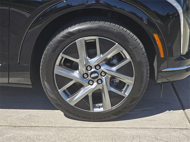 new 2025 Cadillac OPTIQ car, priced at $56,590