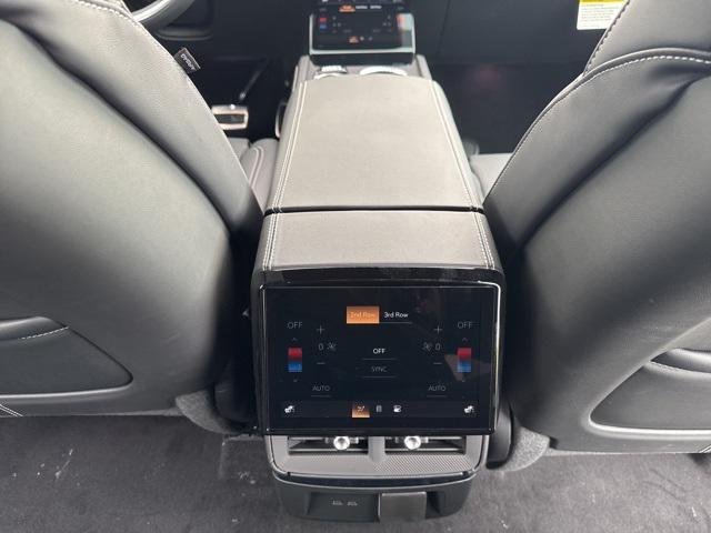new 2026 Cadillac VISTIQ car, priced at $80,215