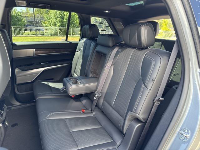 new 2026 Cadillac VISTIQ car, priced at $79,590