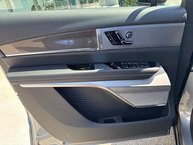 new 2026 Cadillac VISTIQ car, priced at $79,590