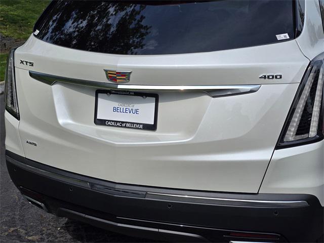 new 2025 Cadillac XT5 car, priced at $63,490