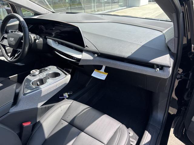 new 2025 Cadillac OPTIQ car, priced at $57,790