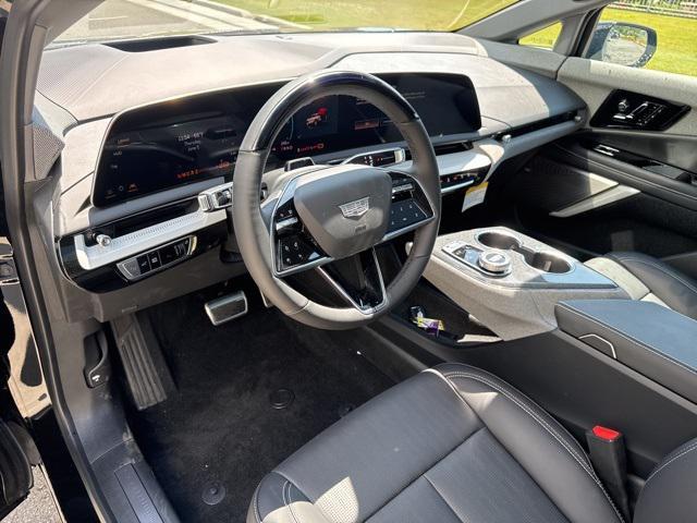 new 2025 Cadillac OPTIQ car, priced at $57,790