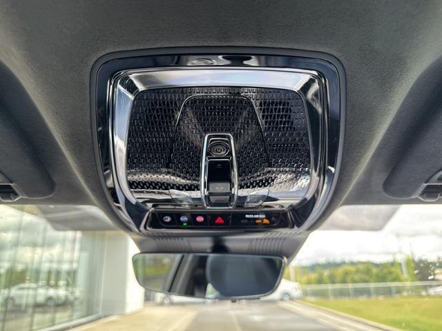 new 2026 Cadillac VISTIQ car, priced at $94,090
