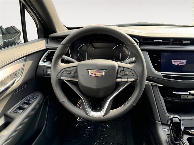 used 2025 Cadillac XT6 car