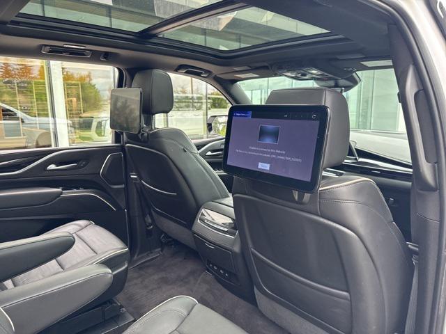 used 2023 Cadillac Escalade ESV car, priced at $69,900
