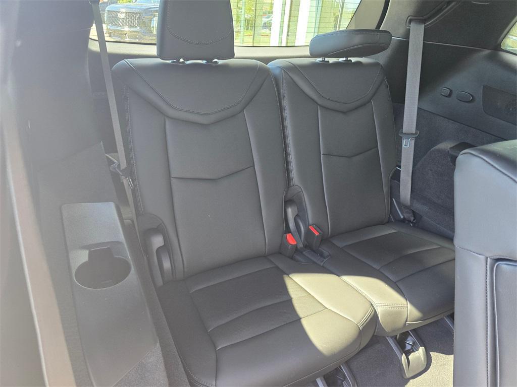 used 2024 Cadillac XT6 car, priced at $46,800