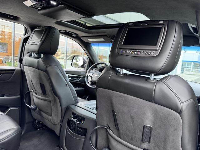 used 2019 Cadillac Escalade ESV car, priced at $55,995