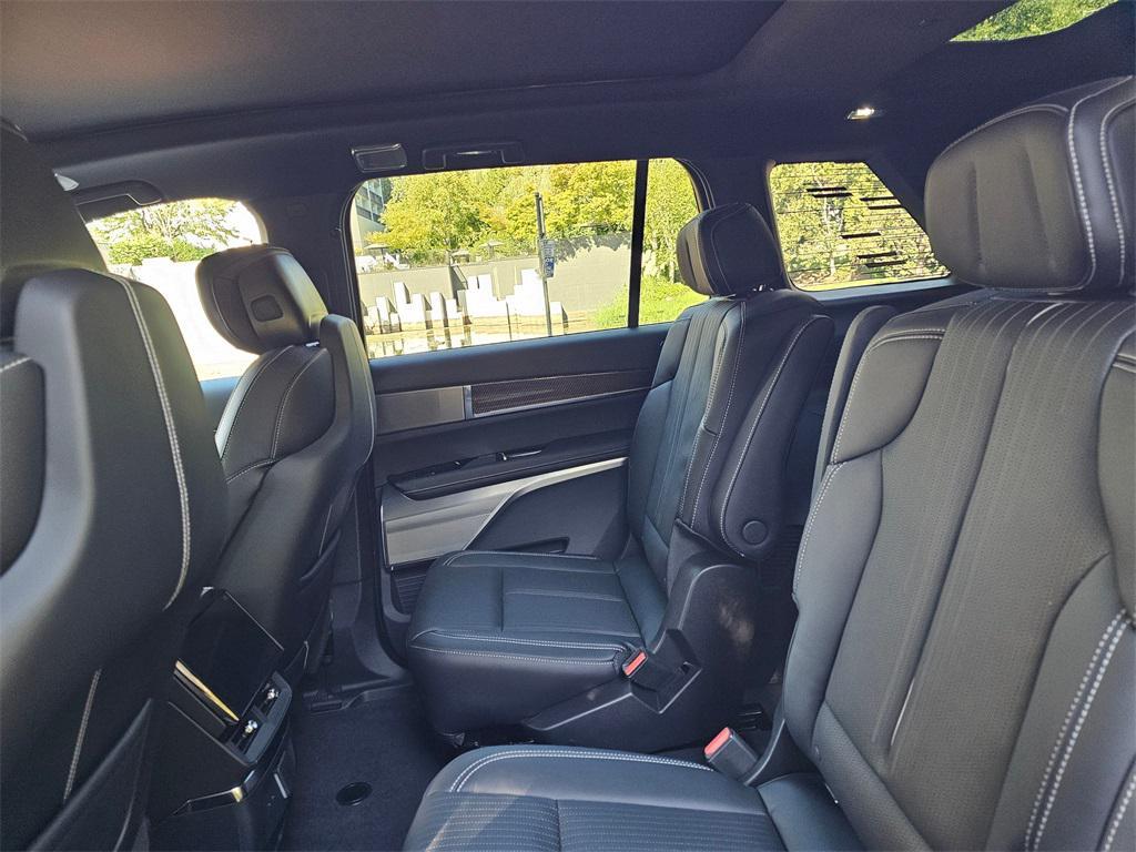 new 2026 Cadillac VISTIQ car, priced at $81,015