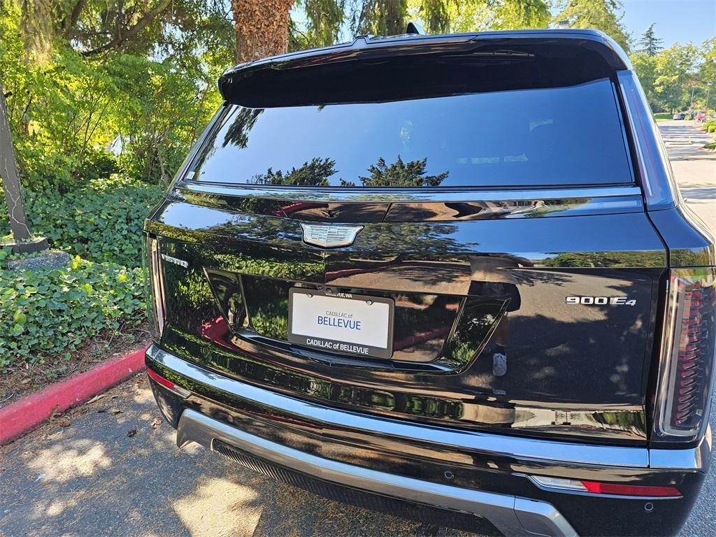 new 2026 Cadillac VISTIQ car, priced at $81,015