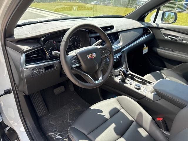 new 2025 Cadillac XT6 car, priced at $53,915