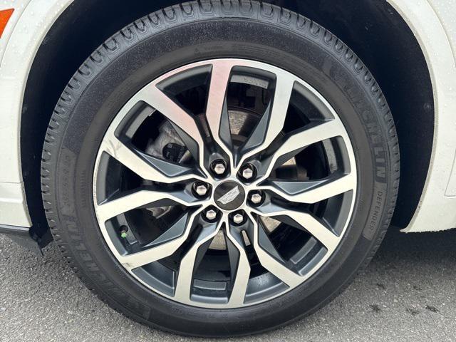used 2021 Cadillac XT6 car, priced at $36,995