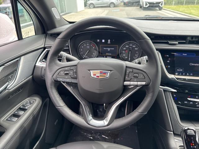 used 2025 Cadillac XT6 car, priced at $63,995