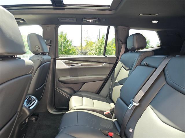 used 2025 Cadillac XT6 car, priced at $55,895