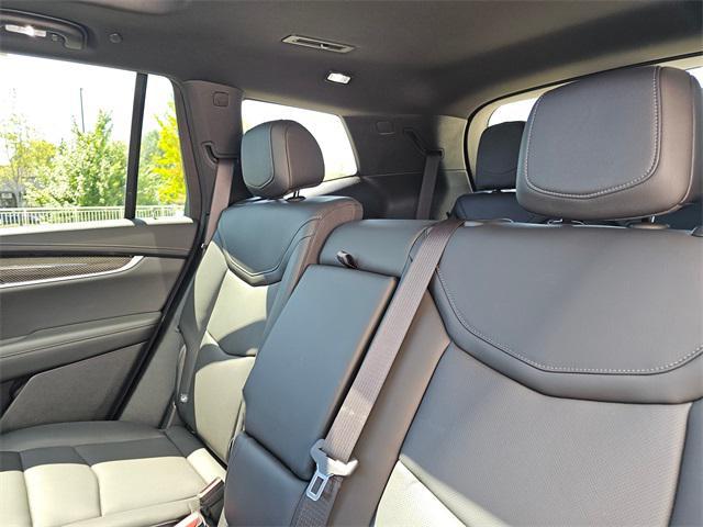 used 2025 Cadillac XT6 car, priced at $55,895
