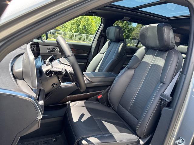 new 2026 Cadillac VISTIQ car, priced at $79,590