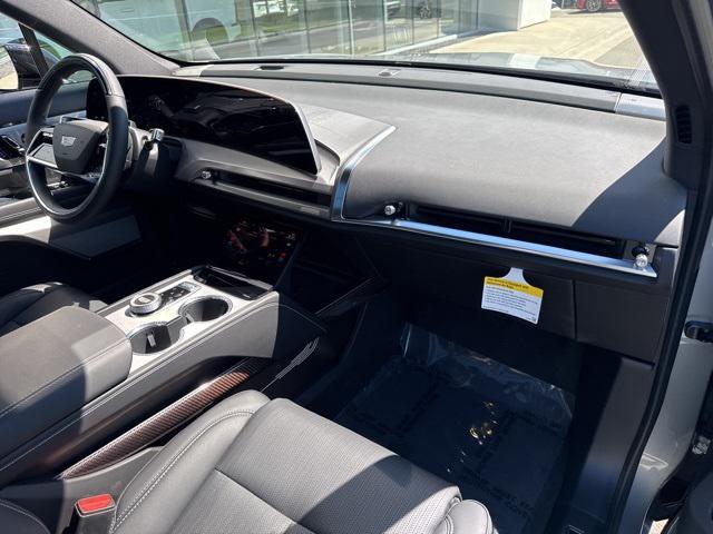 new 2026 Cadillac VISTIQ car, priced at $79,590