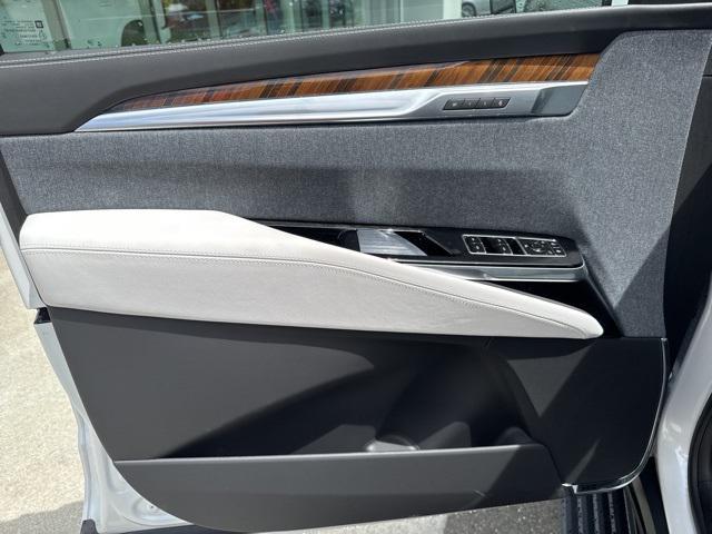 new 2025 Cadillac Escalade ESV car, priced at $129,420