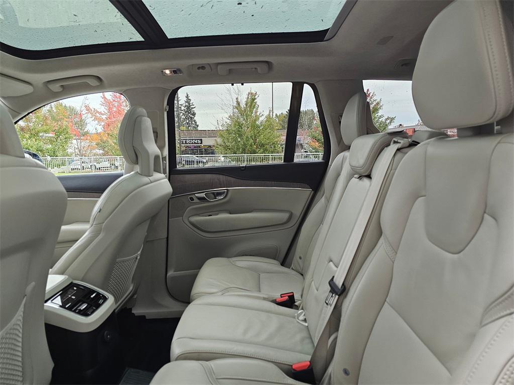 used 2021 Volvo XC90 Recharge Plug-In Hybrid car, priced at $38,995