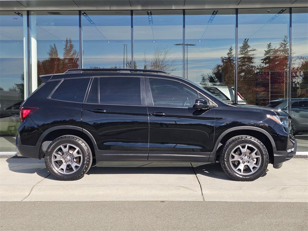 used 2022 Honda Passport car, priced at $34,496