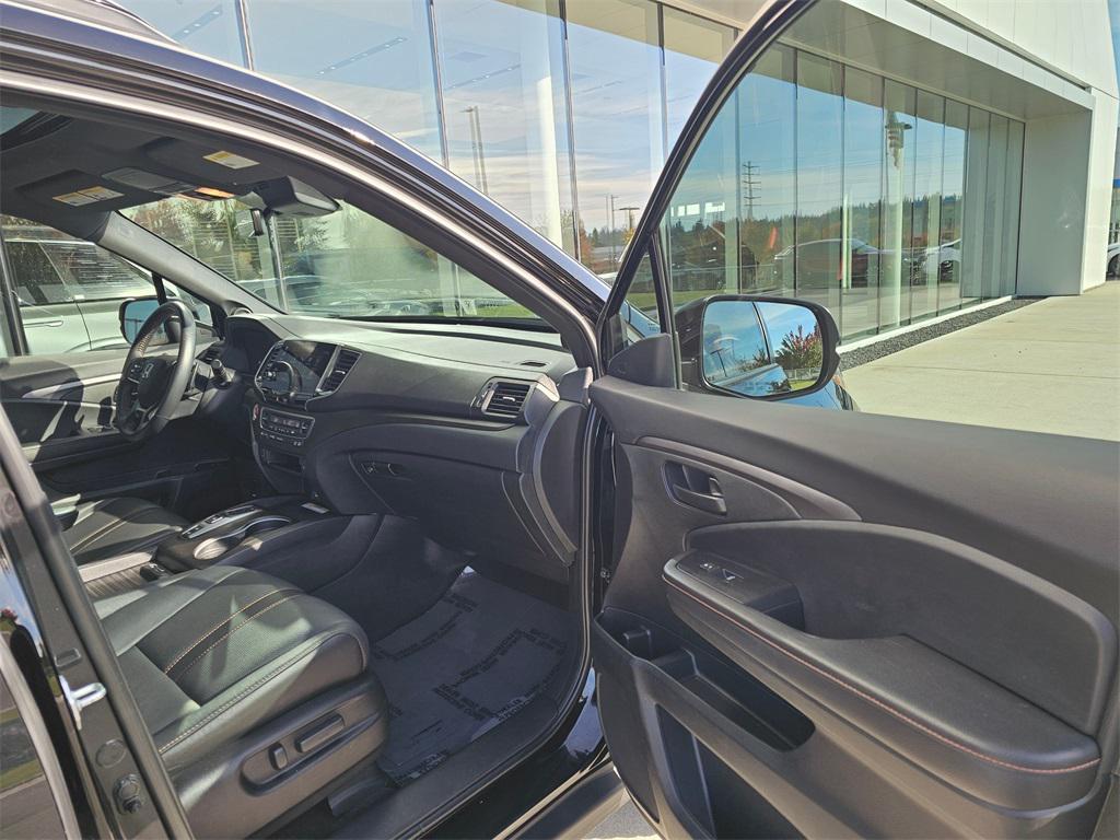 used 2022 Honda Passport car, priced at $34,496