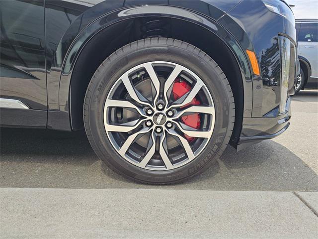 new 2025 Cadillac XT6 car, priced at $65,965