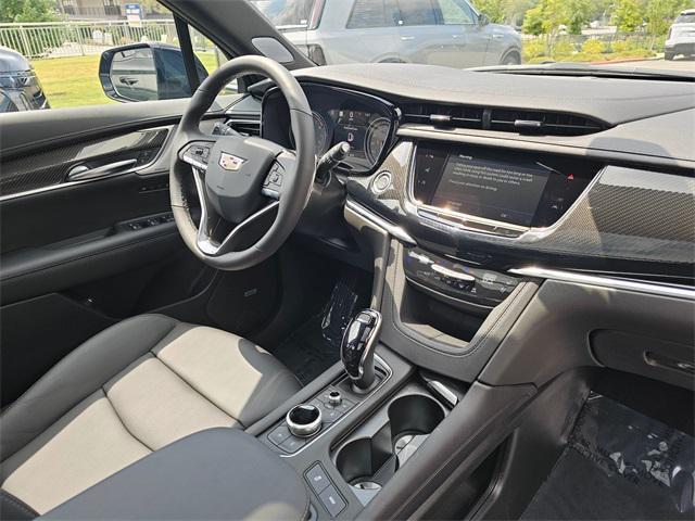 new 2025 Cadillac XT6 car, priced at $65,965