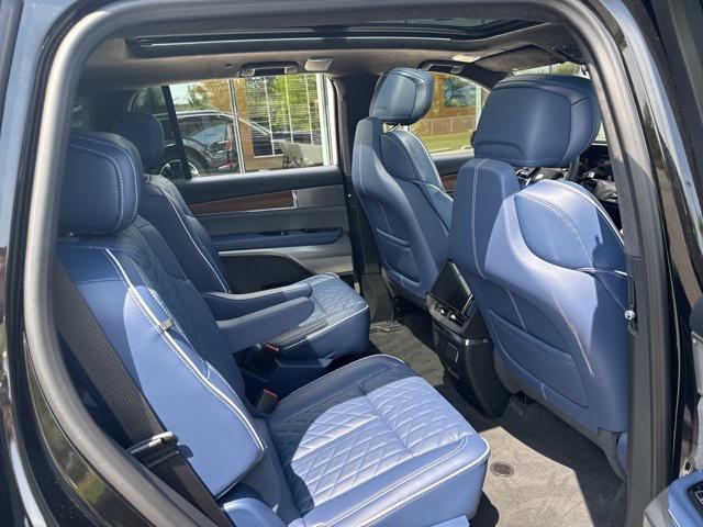 new 2026 Cadillac VISTIQ car, priced at $94,715