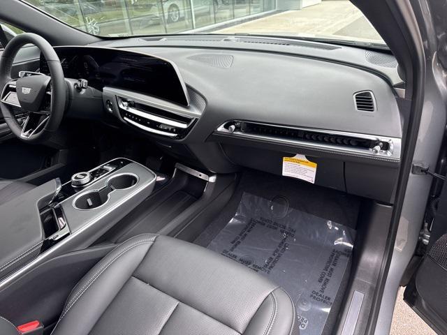 new 2025 Cadillac LYRIQ car, priced at $64,090