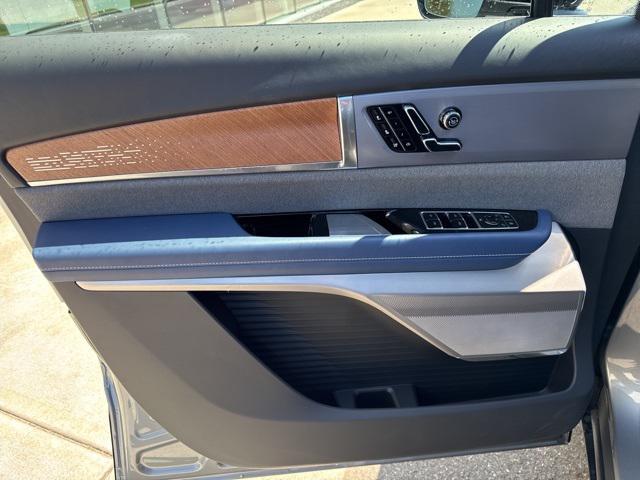 new 2026 Cadillac VISTIQ car, priced at $94,690