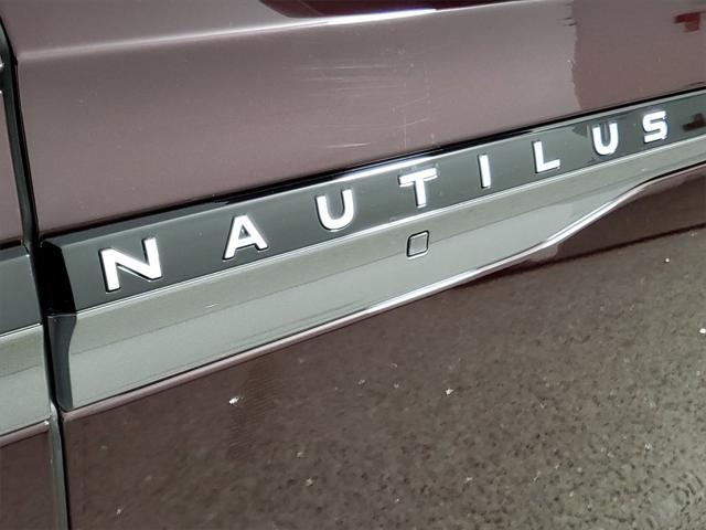 new 2024 Lincoln Nautilus car, priced at $61,335