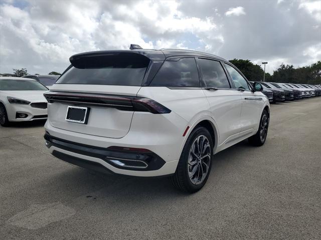 new 2024 Lincoln Nautilus car, priced at $57,195