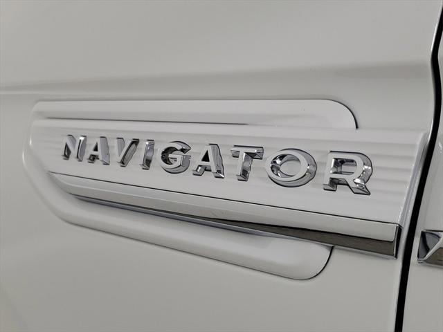 new 2024 Lincoln Navigator car, priced at $100,435