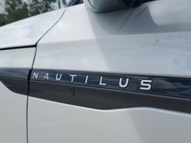 new 2024 Lincoln Nautilus car, priced at $54,060